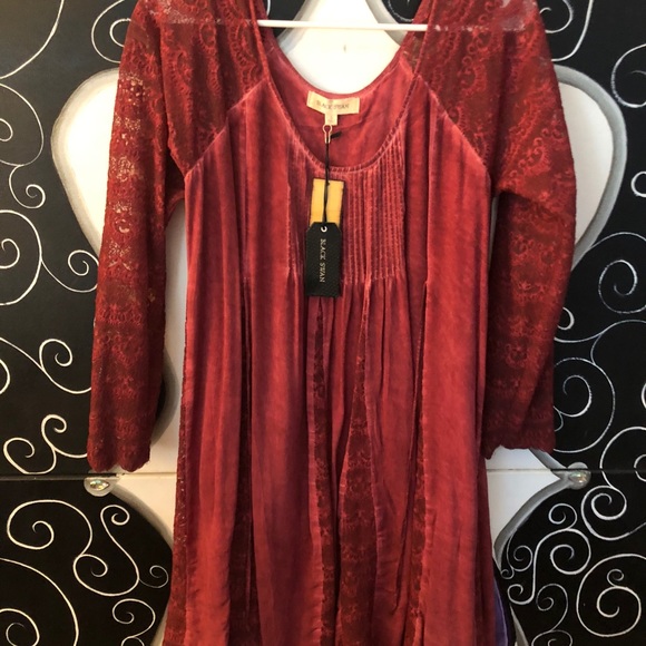 Red Dress - Picture 1 of 1